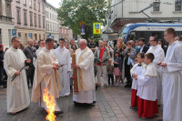 Wielka Sobota - święcenie pokarmów i Wigilia Paschalna
