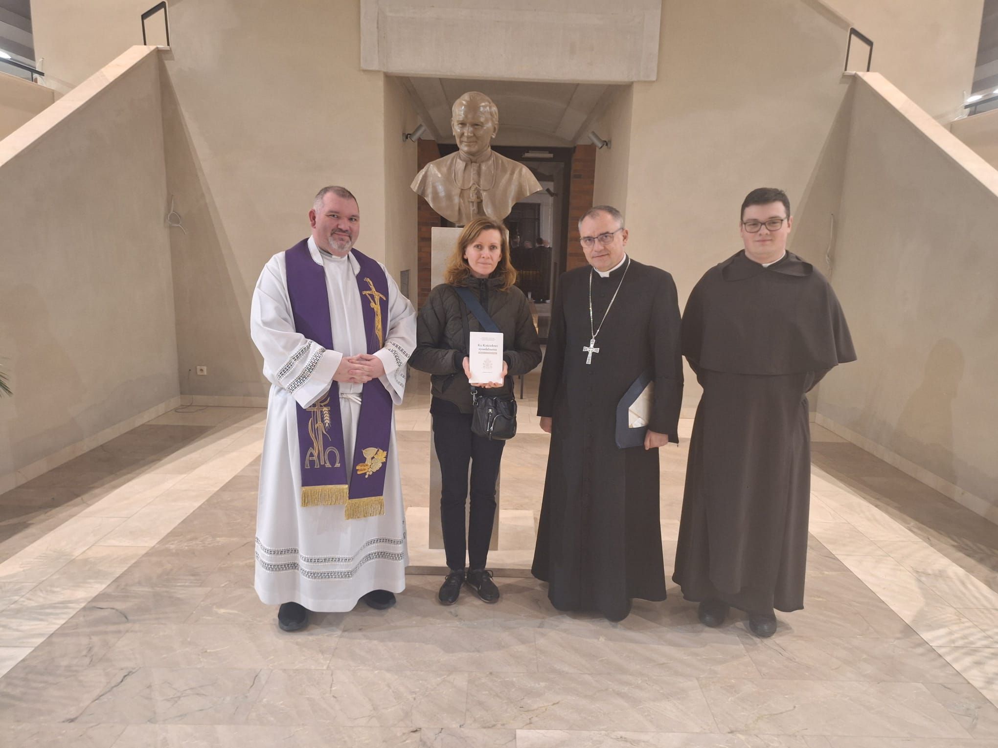 Delegacja naszej parafii i klasztoru na otwarciu Synodu